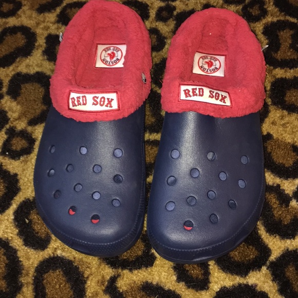 red sox crocs
